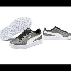 PUMA – Vikky V2 Glitz 2 Sneaker sz 1